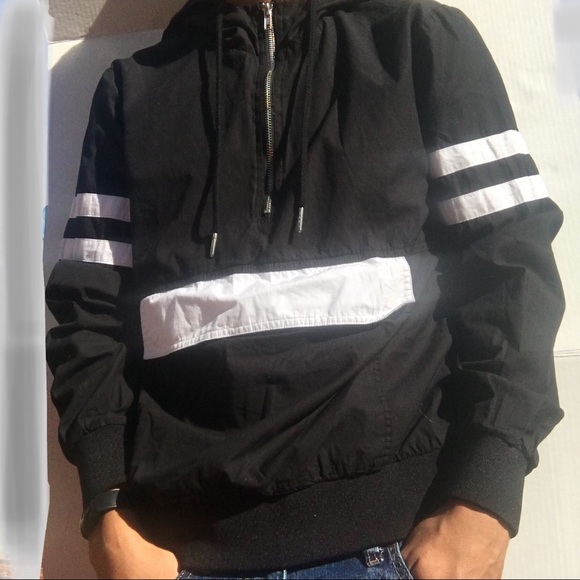 Forever 21 men’s small black half zipper jacket - Picture 7 of 7